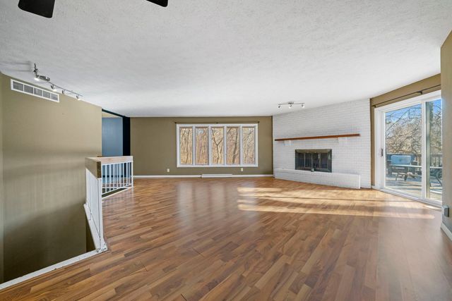 6466 Thorncrest Drive, Rockford, IL 61109