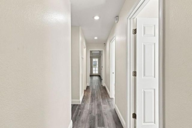 8947 Giant Panda Drive, Sacramento, CA 95829