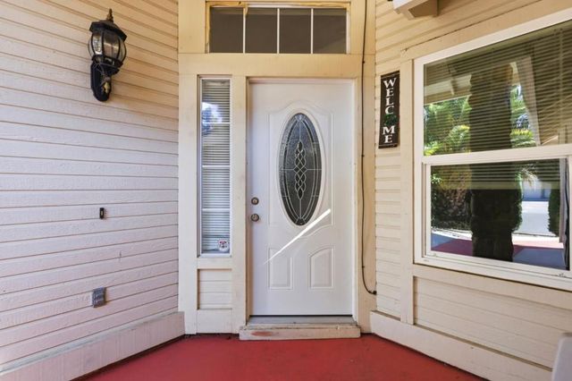 8947 Giant Panda Drive, Sacramento, CA 95829