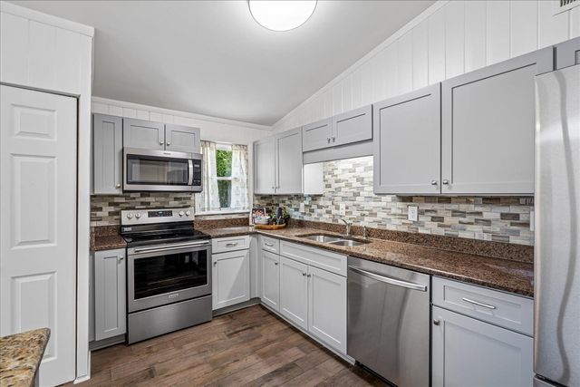 261 N YATES RD, Memphis, TN 38120
