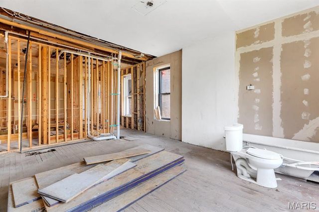 5109 Waterman Boulevard, St Louis, MO 63108