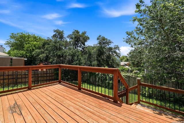9646 EMERALD PL, San Antonio, TX 78245
