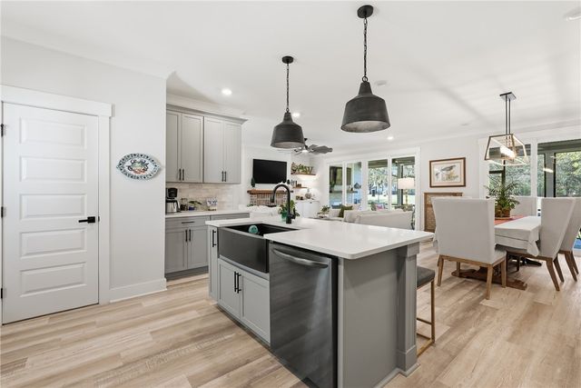 1205 Mulligan Drive, Townsend, GA 31331