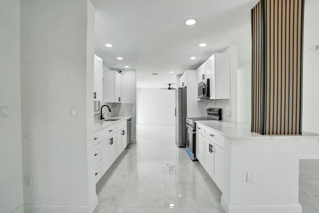 9740 SW 14TH Street, Pembroke Pines, FL 33025