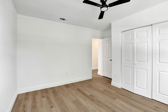 9740 SW 14TH Street, Pembroke Pines, FL 33025