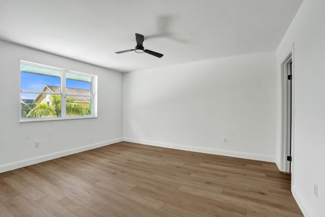 9740 SW 14TH Street, Pembroke Pines, FL 33025