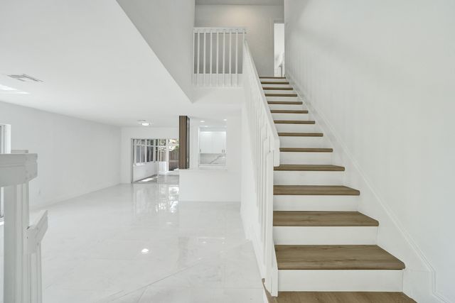 9740 SW 14TH Street, Pembroke Pines, FL 33025