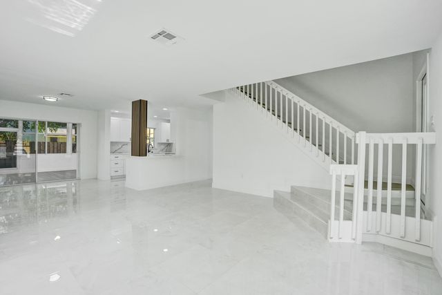 9740 SW 14TH Street, Pembroke Pines, FL 33025