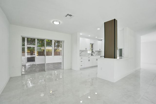 9740 SW 14TH Street, Pembroke Pines, FL 33025