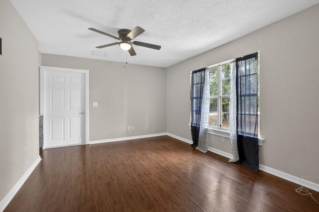 16932 Okeechobee Boulevard, The Acreage, FL 33470