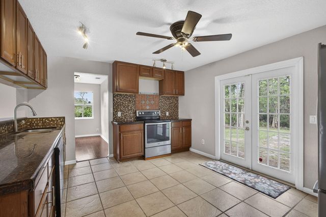 16932 Okeechobee Boulevard, The Acreage, FL 33470