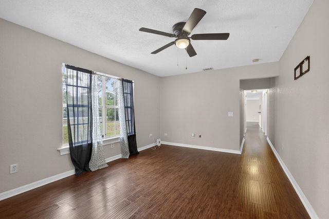 16932 Okeechobee Boulevard, The Acreage, FL 33470