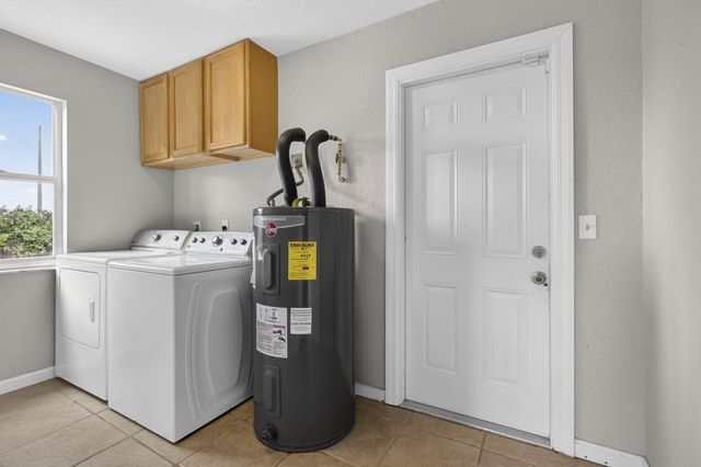 16932 Okeechobee Boulevard, The Acreage, FL 33470