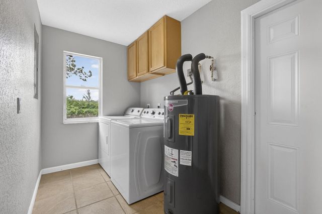 16932 Okeechobee Boulevard, The Acreage, FL 33470