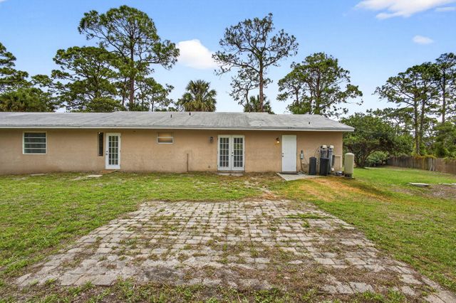 16932 Okeechobee Boulevard, The Acreage, FL 33470