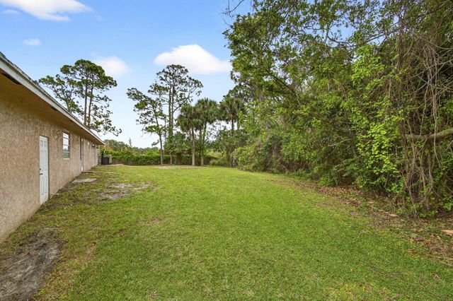 16932 Okeechobee Boulevard, The Acreage, FL 33470