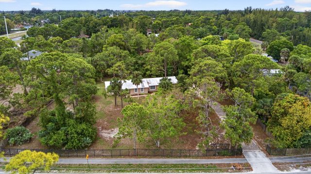 16932 Okeechobee Boulevard, The Acreage, FL 33470