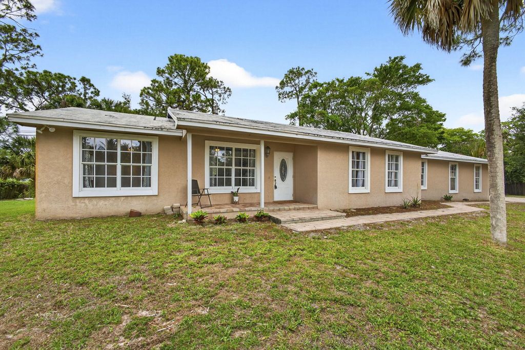 16932 Okeechobee Boulevard, The Acreage, FL 33470