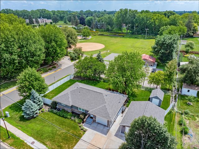 3008 29th Avenue NE, Saint Anthony, MN 55418