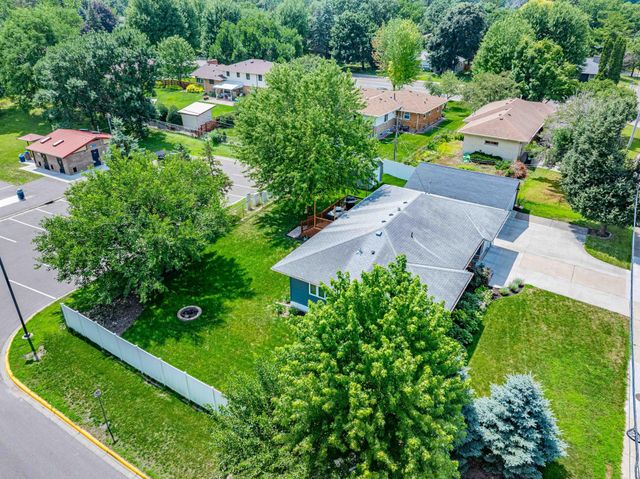3008 29th Avenue NE, Saint Anthony, MN 55418