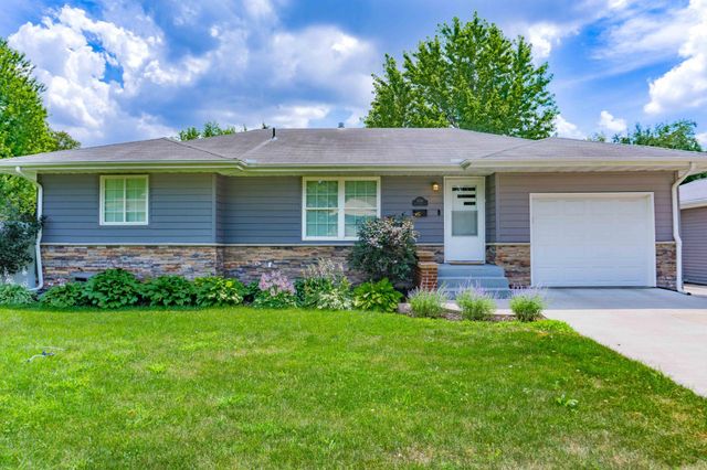 3008 29th Avenue NE, Saint Anthony, MN 55418