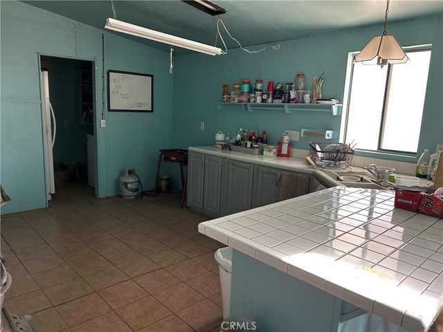 40694 Mountain View Road, Newberry Springs, CA 92365