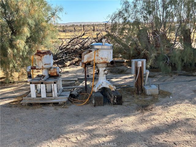 40694 Mountain View Road, Newberry Springs, CA 92365