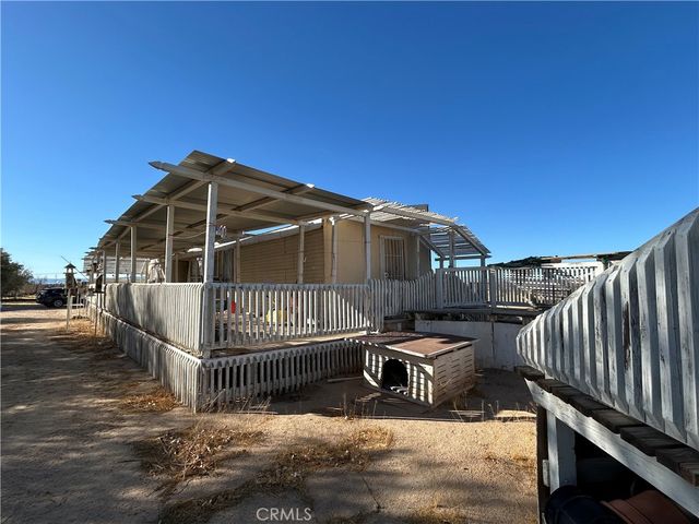 40694 Mountain View Road, Newberry Springs, CA 92365