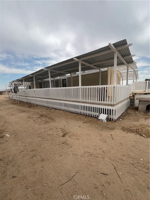 40694 Mountain View Road, Newberry Springs, CA 92365