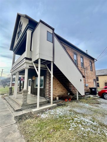 700 Market St, Darlington, PA 16115