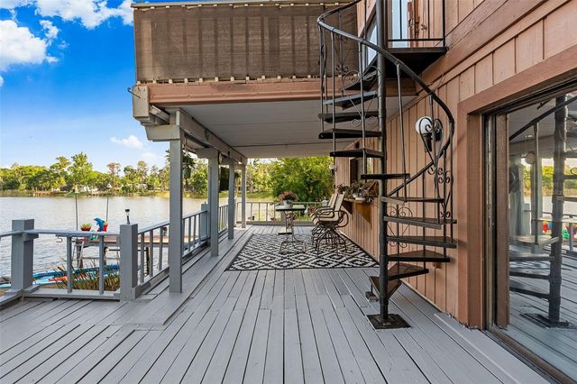 17301 ESTES ROAD, Lutz, FL 33548