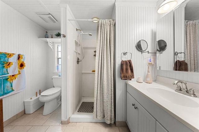 17301 ESTES ROAD, Lutz, FL 33548