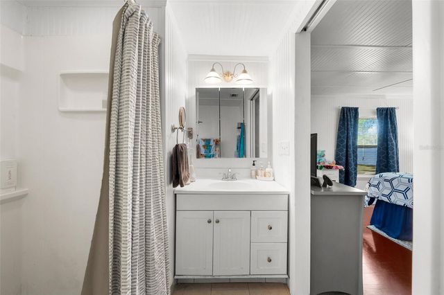 17301 ESTES ROAD, Lutz, FL 33548