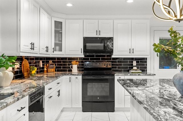 17301 ESTES ROAD, Lutz, FL 33548