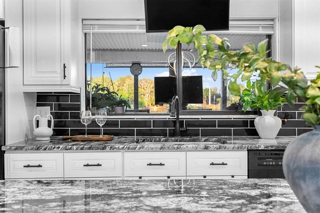 17301 ESTES ROAD, Lutz, FL 33548