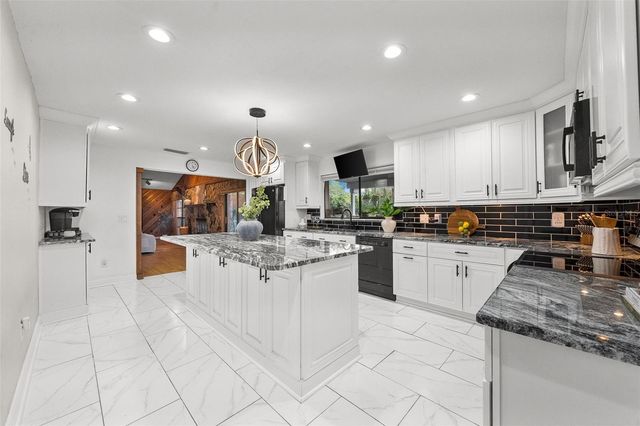 17301 ESTES ROAD, Lutz, FL 33548