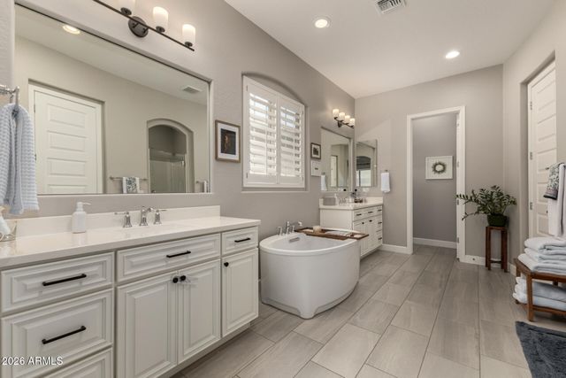 18491 E Arrowhead Trail, Queen Creek, AZ 85142