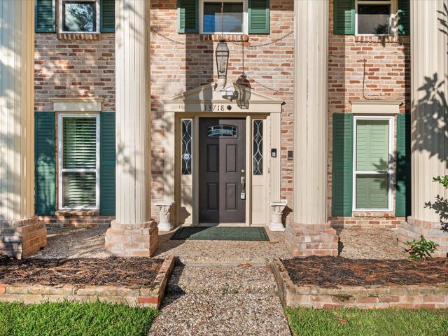 13718 Balmore Circle, Houston, TX 77069