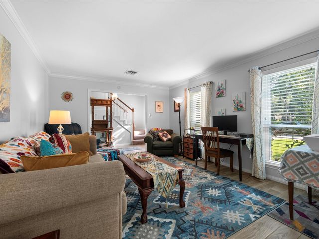 13718 Balmore Circle, Houston, TX 77069