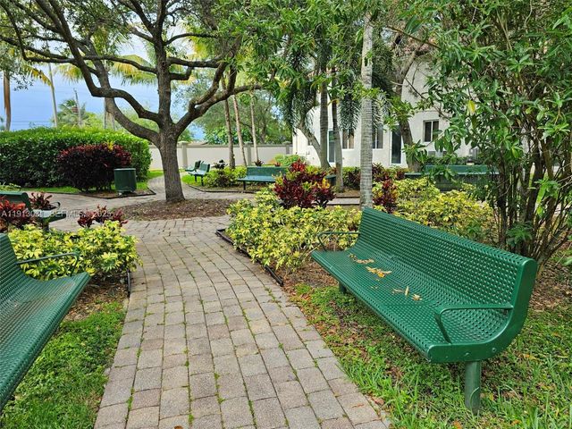 21417 NW 13th CT 509, Miami Gardens, FL 33169