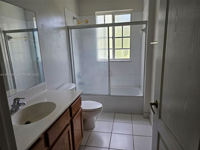 21417 NW 13th CT 509, Miami Gardens, FL 33169