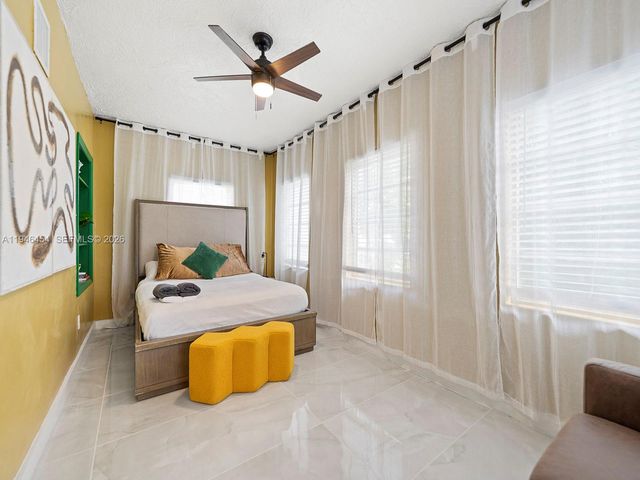 1845 SW 9th St, Miami, FL 33135