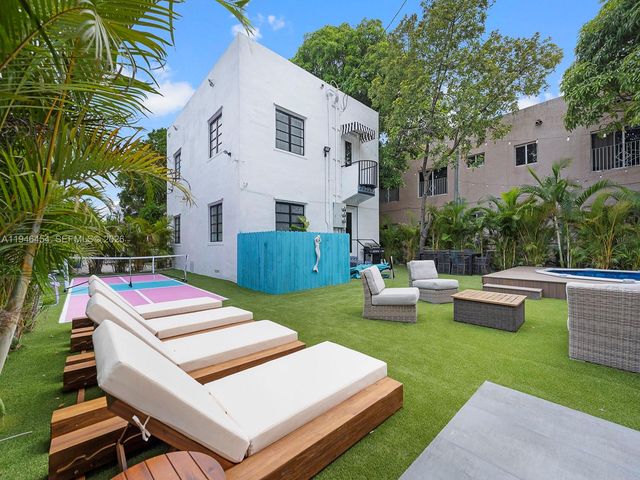 1845 SW 9th St, Miami, FL 33135