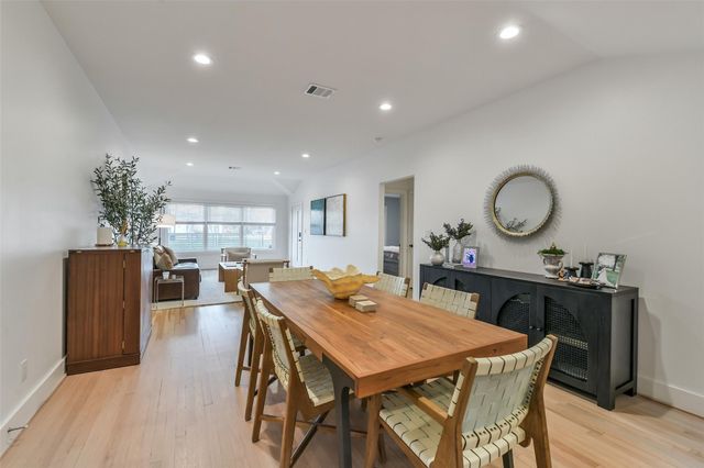 910 Algregg Street, Houston, TX 77009