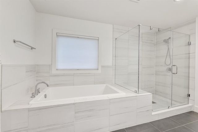 910 Algregg Street, Houston, TX 77009