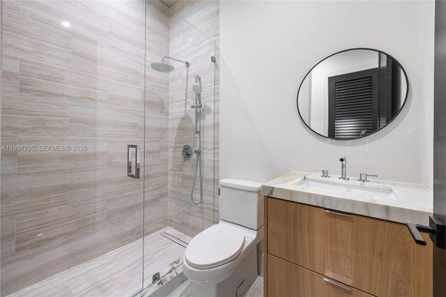 8765 SW 175th St, Palmetto Bay, FL 33157