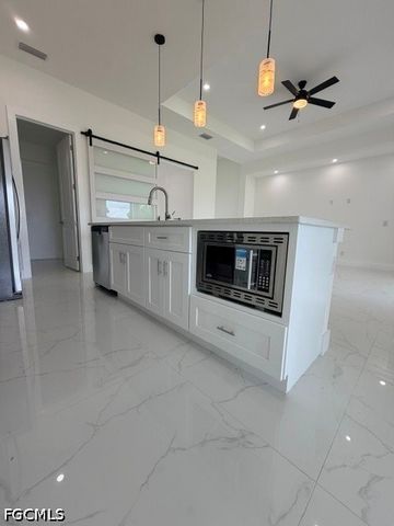 2124 NE 28th ST, Cape Coral, FL 33909