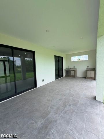 2124 NE 28th ST, Cape Coral, FL 33909