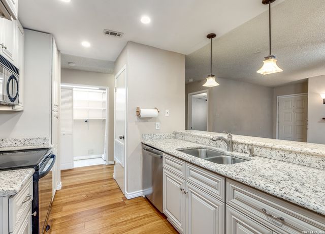 14343 Judson Rd Apt 207, San Antonio, TX 78233