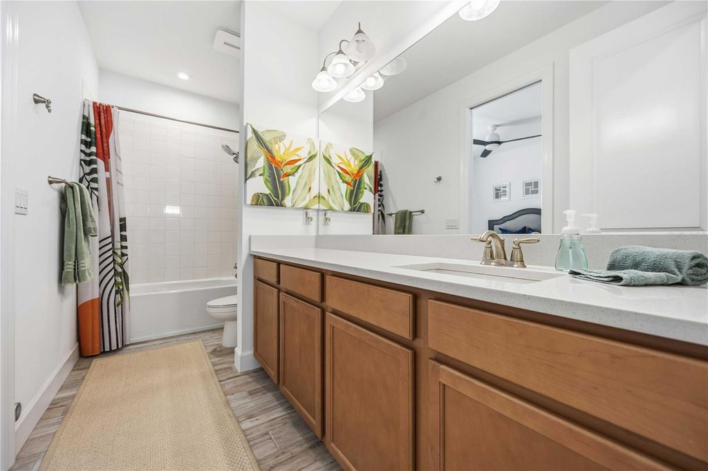 Image 32 of property listing at 5868 SEMOLINO STREET, Nokomis, FL 34275